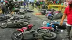Kapolres Mimika AKBP Victor Dean Mackbon mengimbau warga tetap melaksanakan aktivitas pascakerusuhan yang terjadi PT Freeport