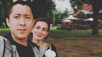 Wanda Hamidah dan suami, Daniel Patrick Hadi Schuldt tengah berlibur di Australia. (Instagram)