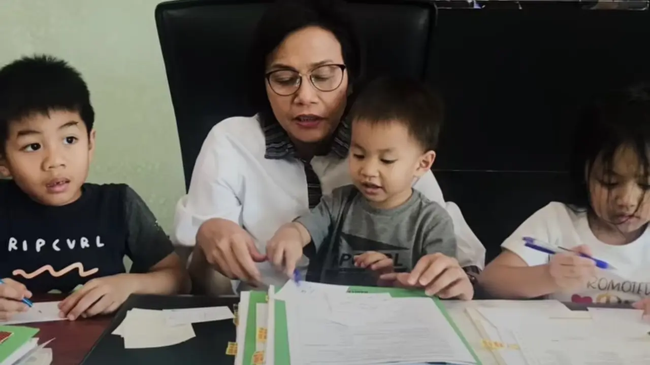 Menteri Keuangan (Menkeu) Sri Mulyani Indrawati juga turut mengucapkan hari Anak Indonesia 2022.