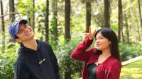 Endy Arfian dan Amel Carla (https://www.instagram.com/p/CB5d3YGnAtG/)