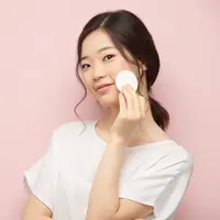 Tak Hanya Bersihkan Wajah, Micellar Water Ini Ampuh Bikin Kulit Glowing