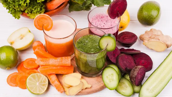 Rekomendasi Jus Buah dan Sayur yang Bisa Membantumu Tampil Awet Muda - Cover