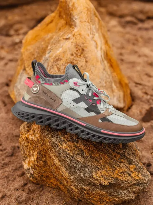 Kolaborasi Cole Haan dan Jeff Staple Gambarkan Ulang Desain