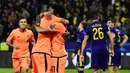 Para pemain Liverpool merayakan kemenangan atas Maribor pada laga Liga Champions di Stadion Ljudski Vrt, Maribor, Selasa (17/10/2017). Maribor kalah 0-7 dari Liverpool. (AFP/Jure Makovec)