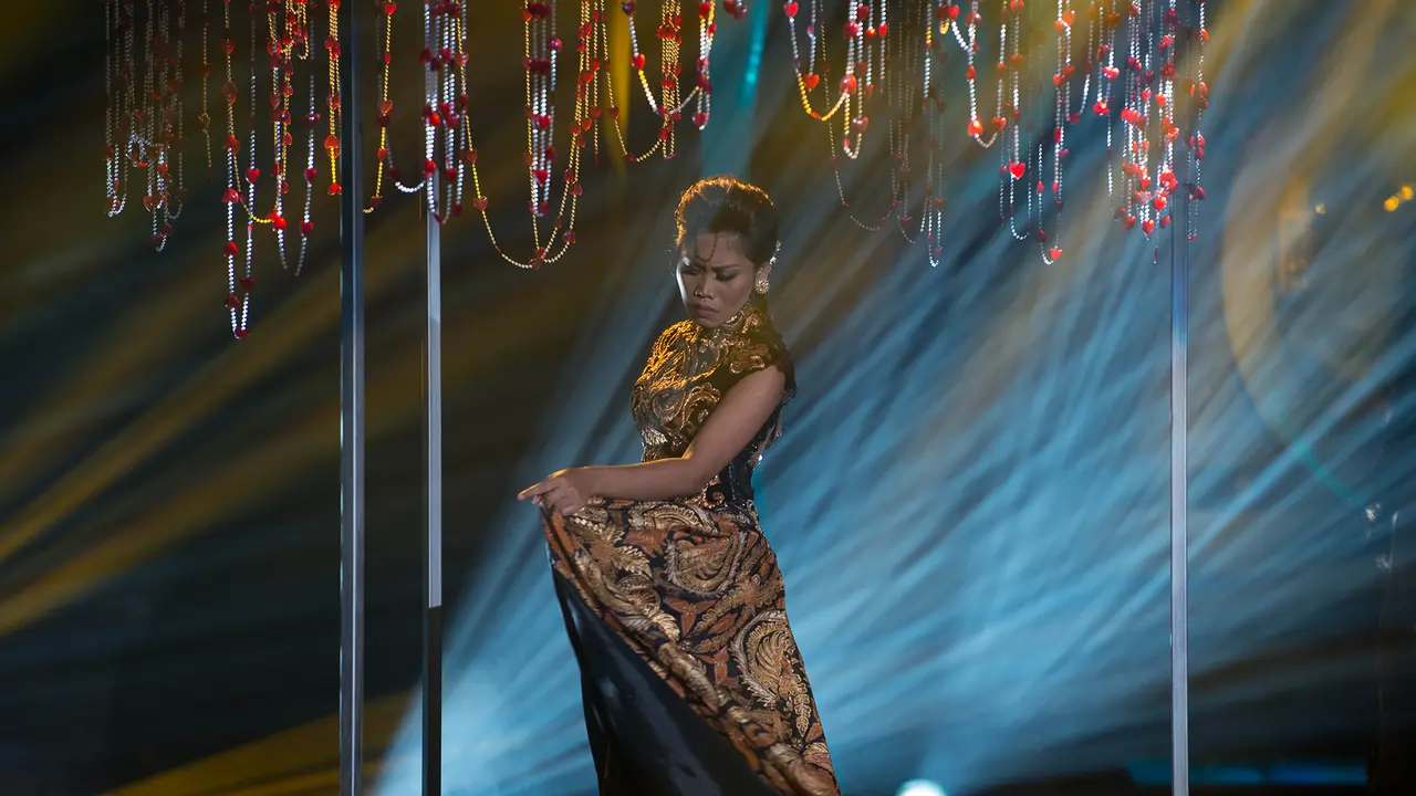 [Bintang] Evi Masamba
