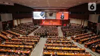 Suasana pertemuan Parliamentary Forum in the Context of the G20 Speaker Summit (P20) di Gedung Nusantara II, Kompleks Parlemen, Jakarta, Rabu (5/10/22). Forum membahas inter-parliamentary forum P20 yang dihadiri delegasi parlemen negara-negara G20 membahas tentang peran parlemen dalam memperkuat Multilareralisme di abad 21 dalam menyelesaikan berbagai krisis global. (Liputan6.com/Angga Yuniar)