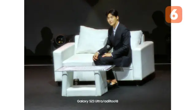 Adegan Kejar-Kejaran Harus Dilakukan Kim Seon Ho untuk Debut Film Perdananya Berjudul The Childe. Saat Fan Meeting di Indonesia, Kim Seon Ho Membocorkan Film The Childe Tayang di Indonesia pada 21 Juni 2023 (Foto: Aditya Eka Prawira/Liputan6.com)