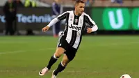 Juventus Buang Dua Pemain Muda ke Sassuolo