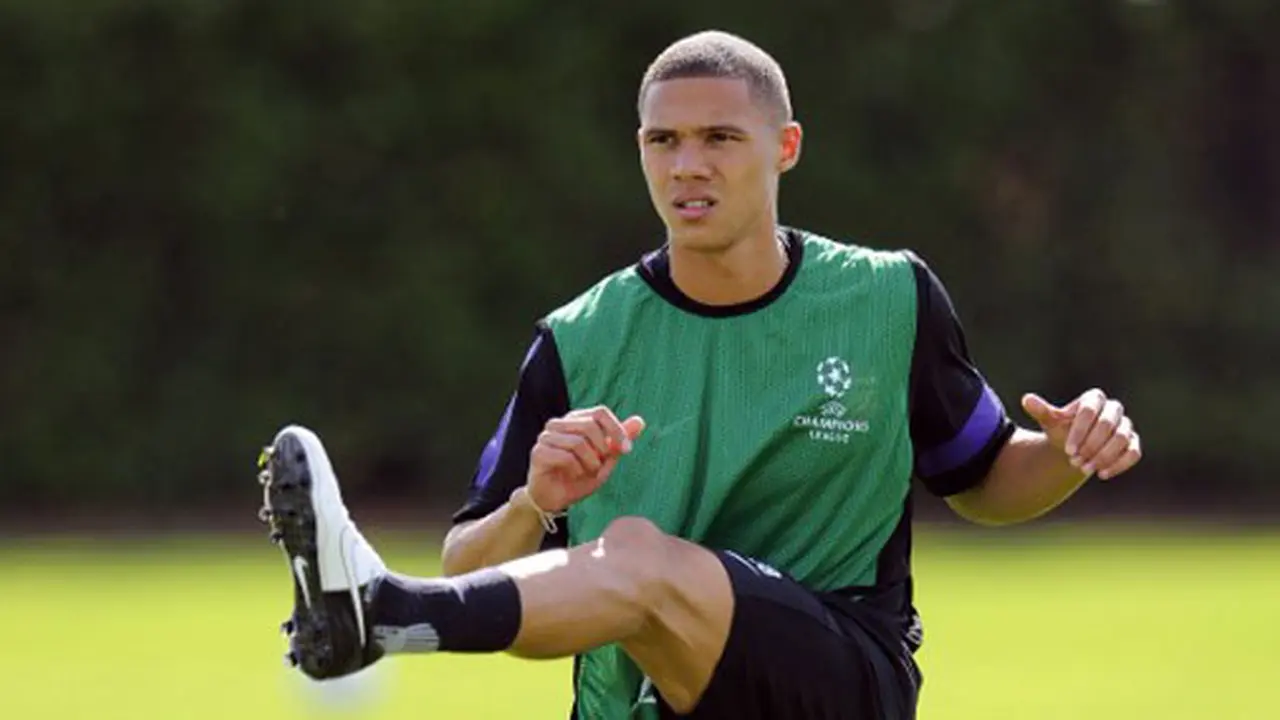 kieran-gibbs-130923b.jpg