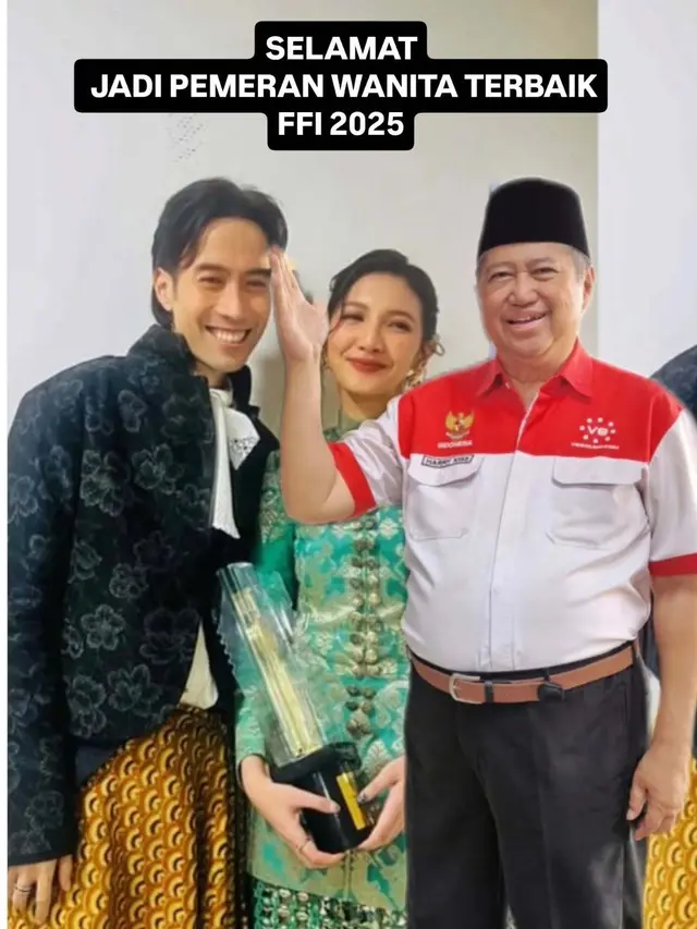 Potret Dukungan Ayah Vidi Aldiano untuk Sheila Dara saat Raih Piala Citra FFI 2025