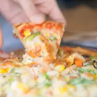ilustrasi pizza/Photo by Buenosia Carol from Pexels