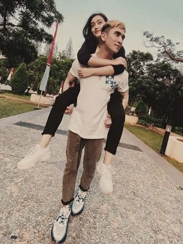 Ranty Maria dan Verrel Bramasta