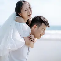 ilustrasi pasangan bahagia/Julia Anne/Shutterstock