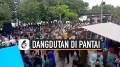 DANGDUTAN DI PANTAI