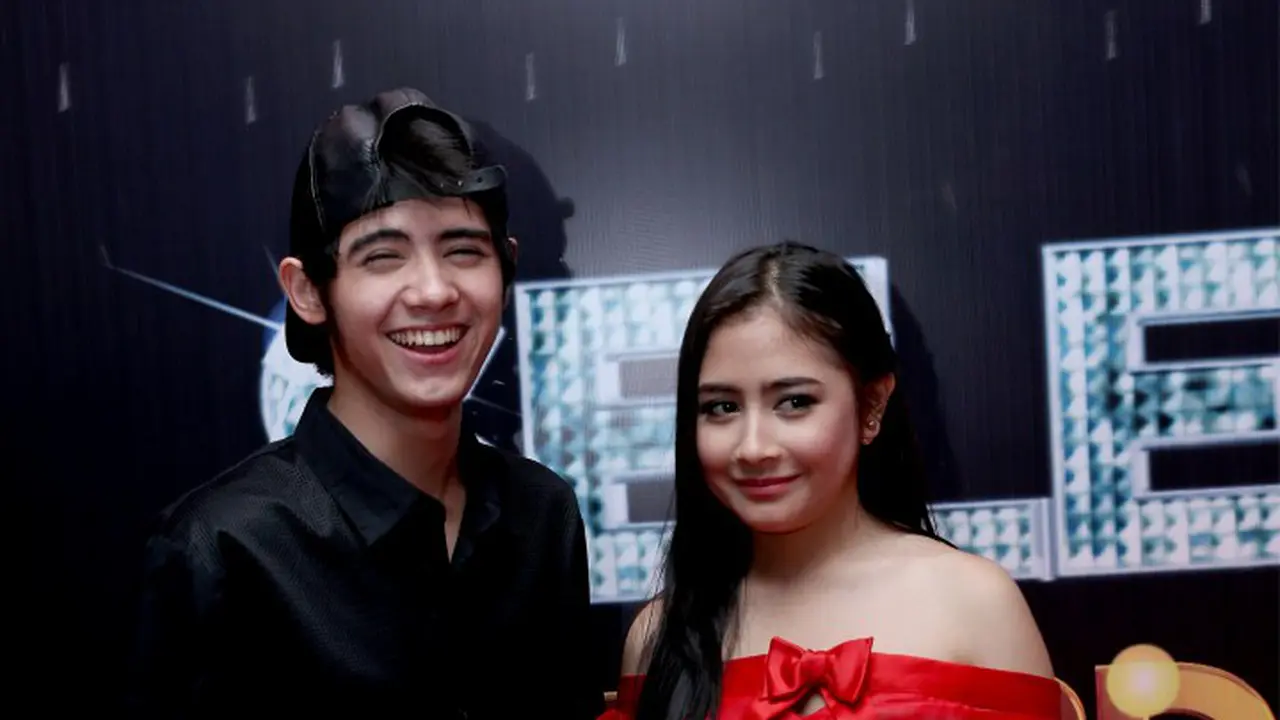 [Bintang] Aliando Syarief dan Prilly Latuconsina