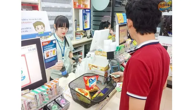 7 Potret Tas Belanja Ini Unik Banget, Bikin Geleng Kepala