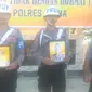 Upacara PTDH terhadap Yayan Septian di Polres Muna, Rabu (26/6/2019).(Liputan6.com/Ahmad Akbar Fua)