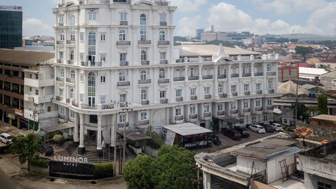 Promo Seru! Rayakan Christmas dan New Years Eve 2023 di Luminor Hotel Palembang