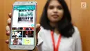 Petugas menunjukkan sejumlah contoh konten GIF di aplikasi Whatsapp di Jakarta, Senin (6/11). Kemenkominfo menyatakan akan mempertimbangkan memblokir layanan berbagi pesan WhatsApp jika tidak menurunkan konten asusila. (Liputan6.com/Immanuel Antonius)