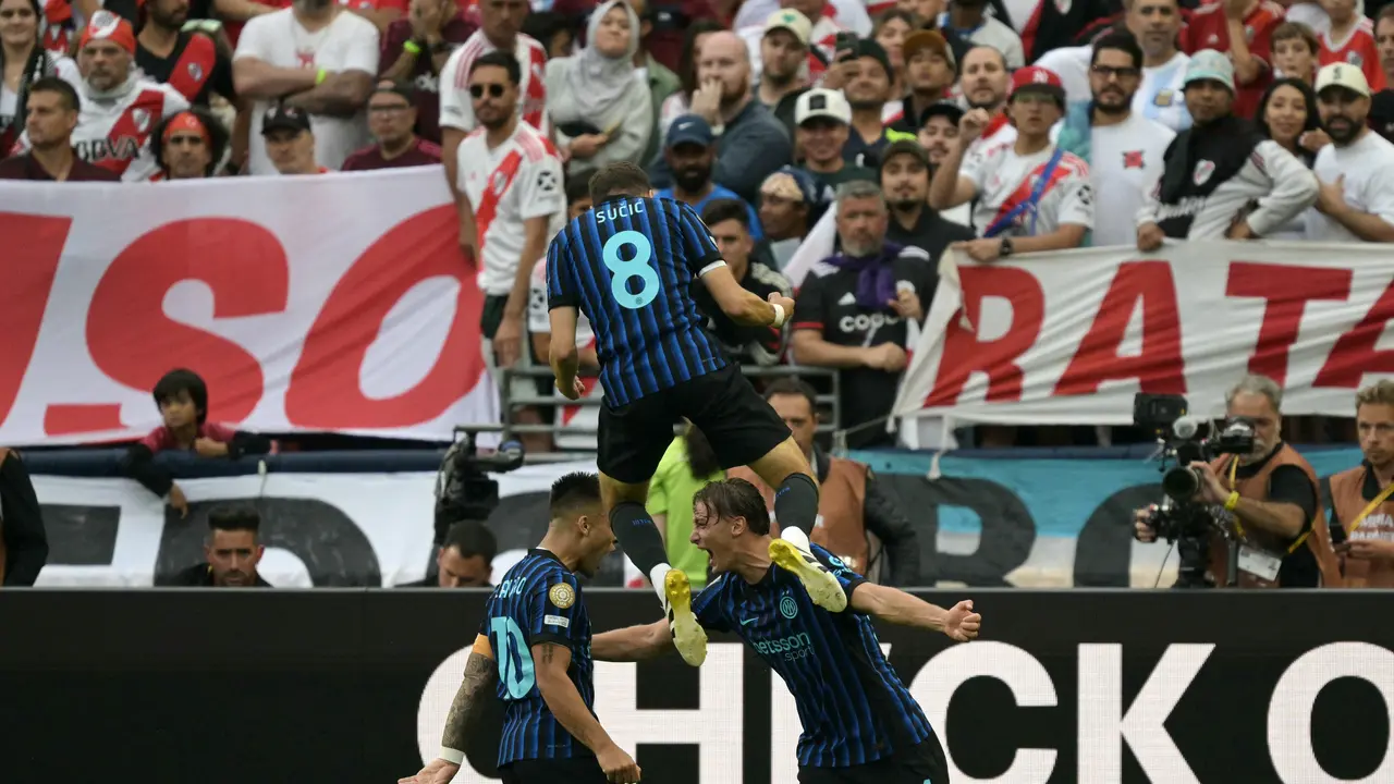 Striker Muda Inter Milan, Francesco Esposito (nomor 94)