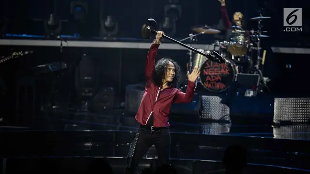 Slank Gelar Konser Bertajuk Slank in Love