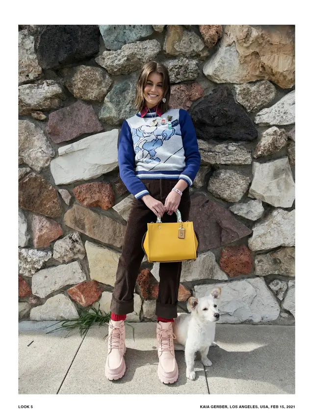 Gambaran Fashion di Masa Lalu Masa Kini, dan Masa Depan dalam Koleksi Coach Fall 2021