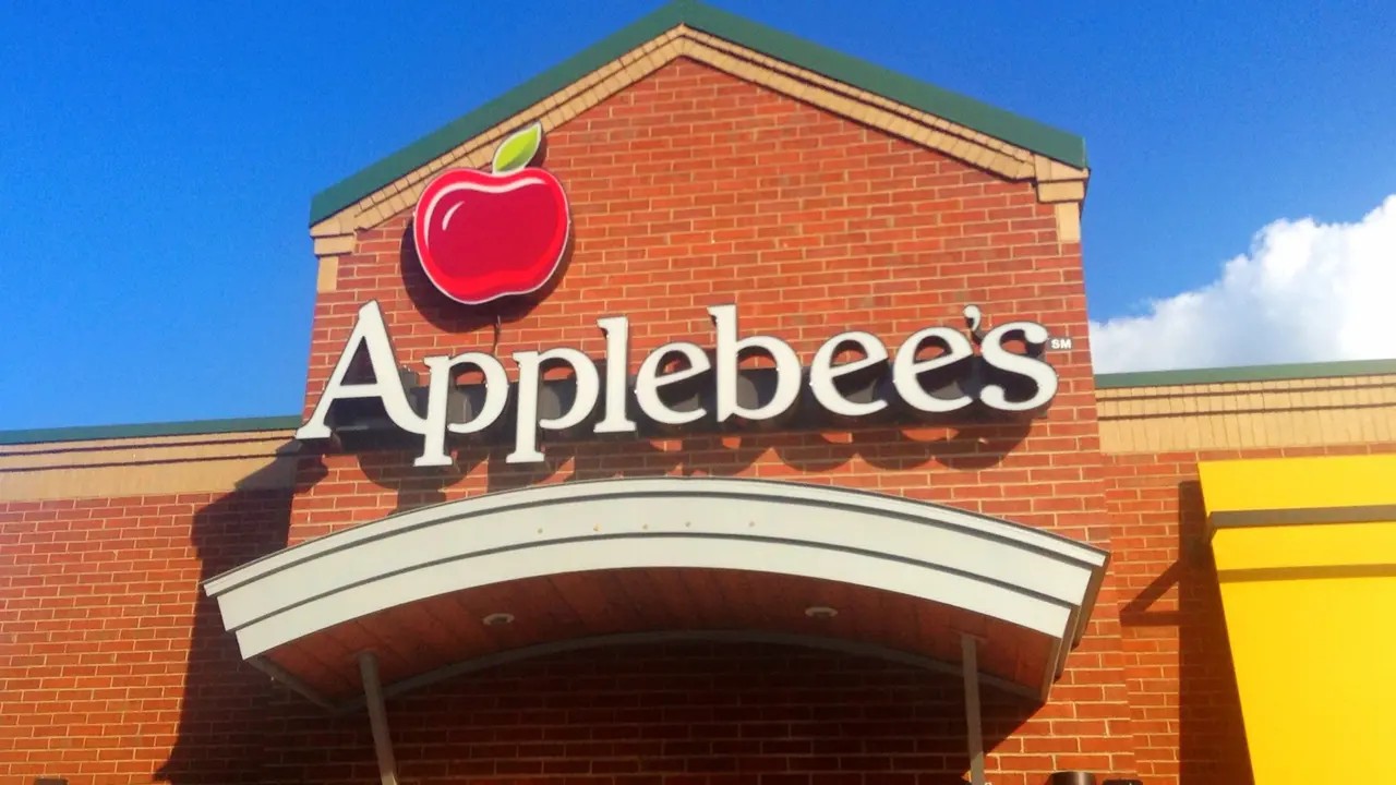 Applebee's Calexico Closes Permanently After Two Decades, Affecting Dozens of Employees