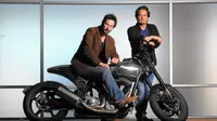 Keanu Reeves dan Gard Hollinger, pendiri Arch Motorcycle.