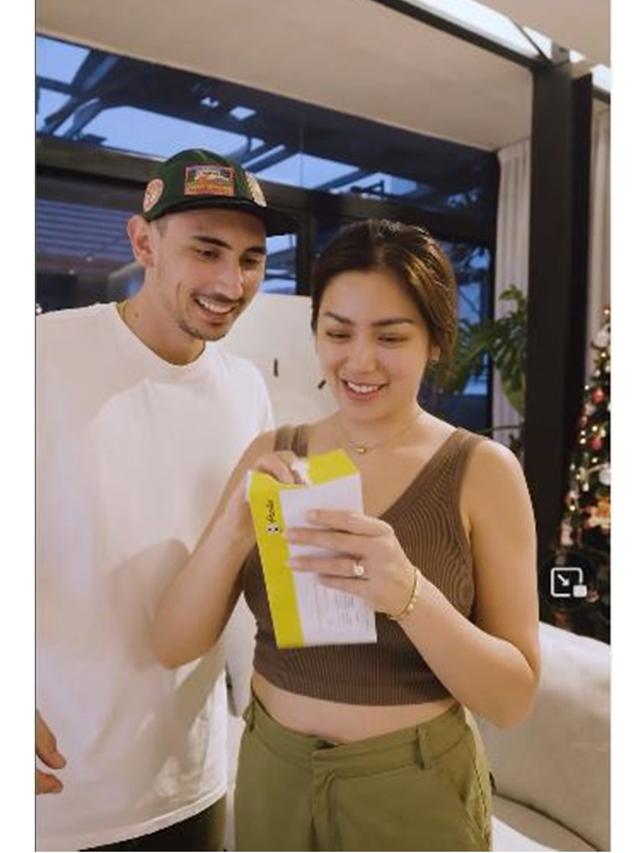 6 Potret Vanessa Lima Umumkan Hamil Anak Kedua, Jessica Iskandar Ikut Senang