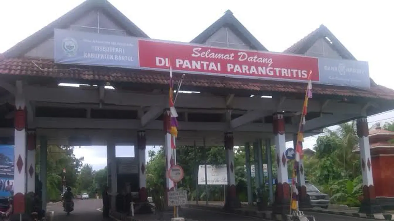 Pantai Parangtritis Jadi Primadona Wisata Yogyakarta