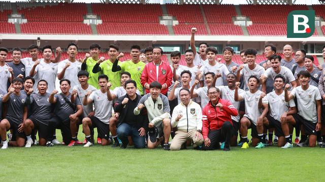 Foto: Momen Presiden Jokowi Semangati Skuad Timnas Indonesia U-20 setelah Gagal Tampil di Piala Dunia U-20 2023