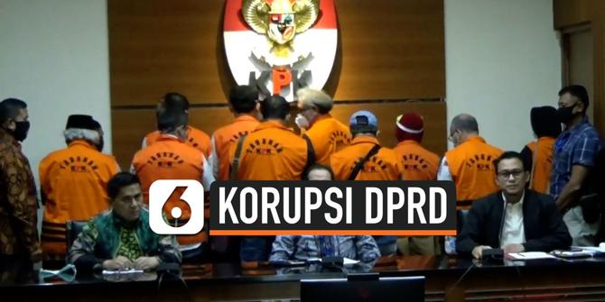 VIDEO: Diduga Menerima Suap, 11 Mantan Anggota DPRD Ditahan KPK