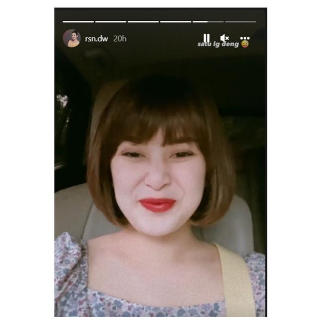 6 Potret Rosiana Dewi Usai Melahirkan, Wajahnya Makin Berseri