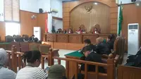 Terdakwa Ujaran Kebencian Rizal dan Jamran Divonis 6 Bulan Bui