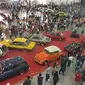 28 mobil kustom meramaikan Kustomfest 2019 di JEC, Yogyakarta. (Septian / Liputan6.com)