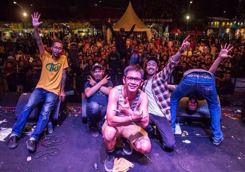 Snickers and the Chicken Fighter, band punk asal Malang. (Facebook)