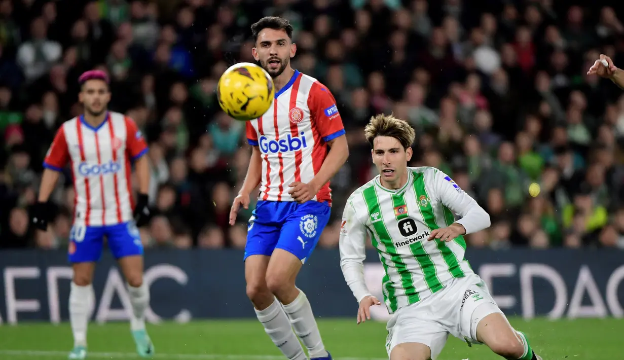 Sementara itu, Real Betis tetap bertahan di peringkat tujuh dengan mengumpulkan 28 poin, mereka terus berupaya untuk masuk ke zona Eropa. (CRISTINA QUICLER / AFP)