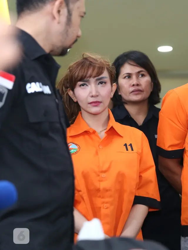 [Bintang] Roro Fitria