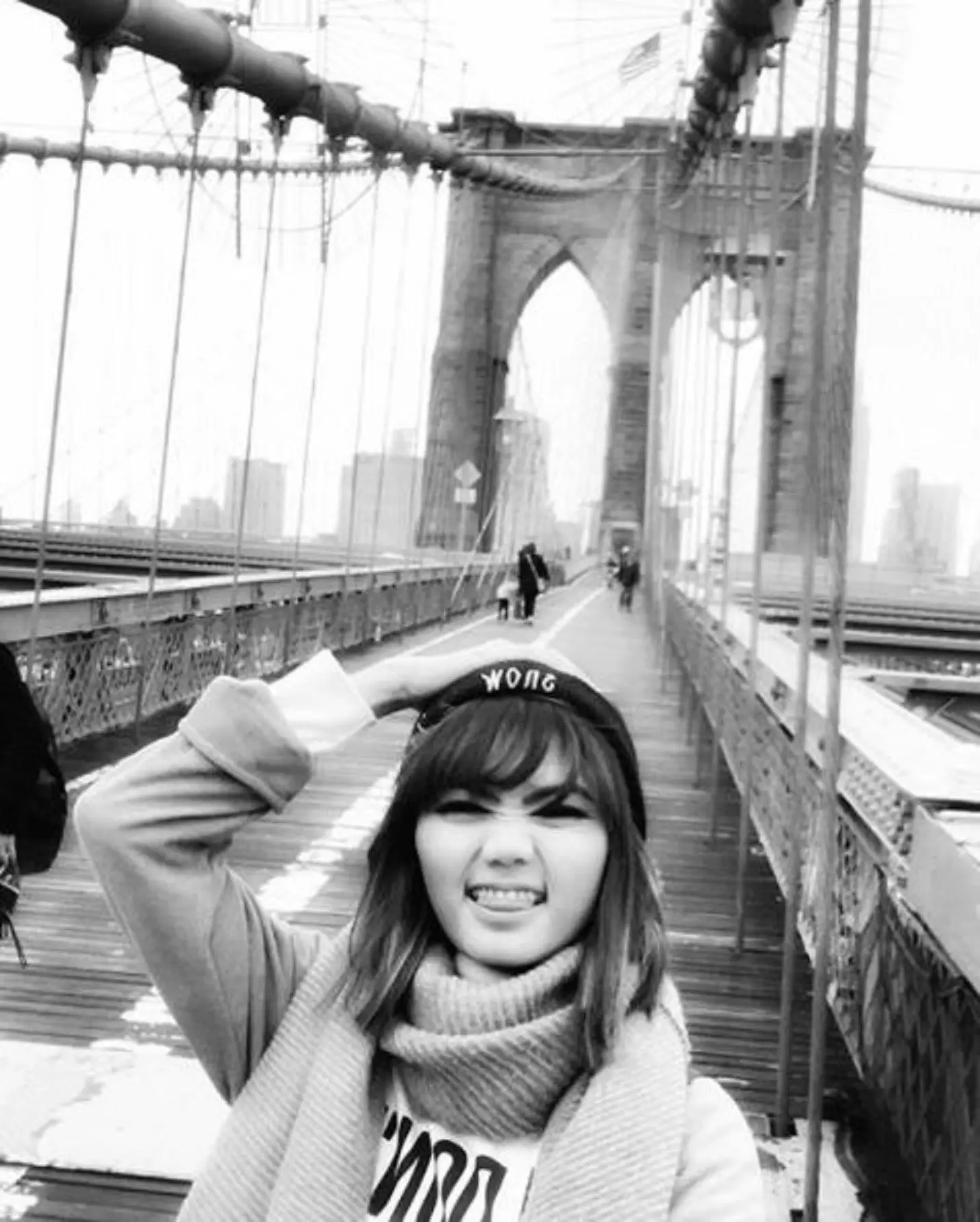 Rina Nose foto di London Bridge (Instagram/@rinanose16)
