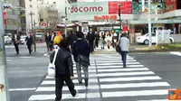 Citizen6, Jepang: Para pejalan kaki dan pengendara sepeda selalu menyebrang di zebra cross. (Pengirim: Fransiskus Pongky Seran)
