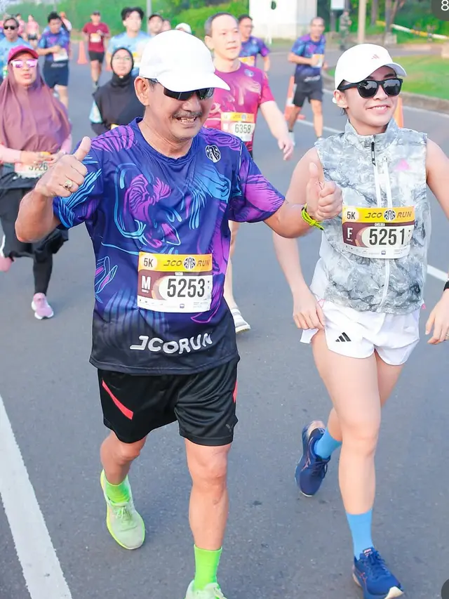 Chelsea Olivia dan sang Ayah Ikut Ajang Lari 5K dengan Gaya Sporty. [@chelseaoliviaa]