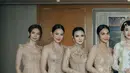 Sedangkan di momen pernikahan Aaliyah Massaid dan Thariq Halilintar, Mahalini Raharja juga menjadi salah satu bridesmaidnya. [Foto: Instagram/mahaliniraharja]