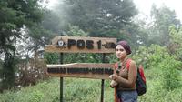Potret Tissa Biani rayakan ultah di puncak Gunung Prau (sumber: Instagram/tissabiani)