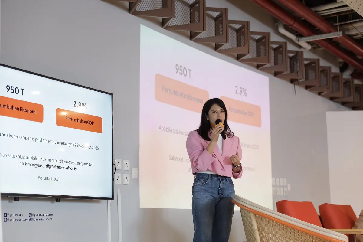 Dian Sastrowardoyo Gelar Program Pemberdayaan Perempuan Gratis untuk Gali Potensi Perempuan di Bidang STEM