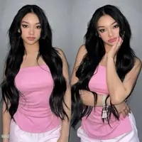 Lihat di sini beberapa potret terbaru Naura Ayu yang cantiknya dipuji punya pesona cewek Asia yang menawan.