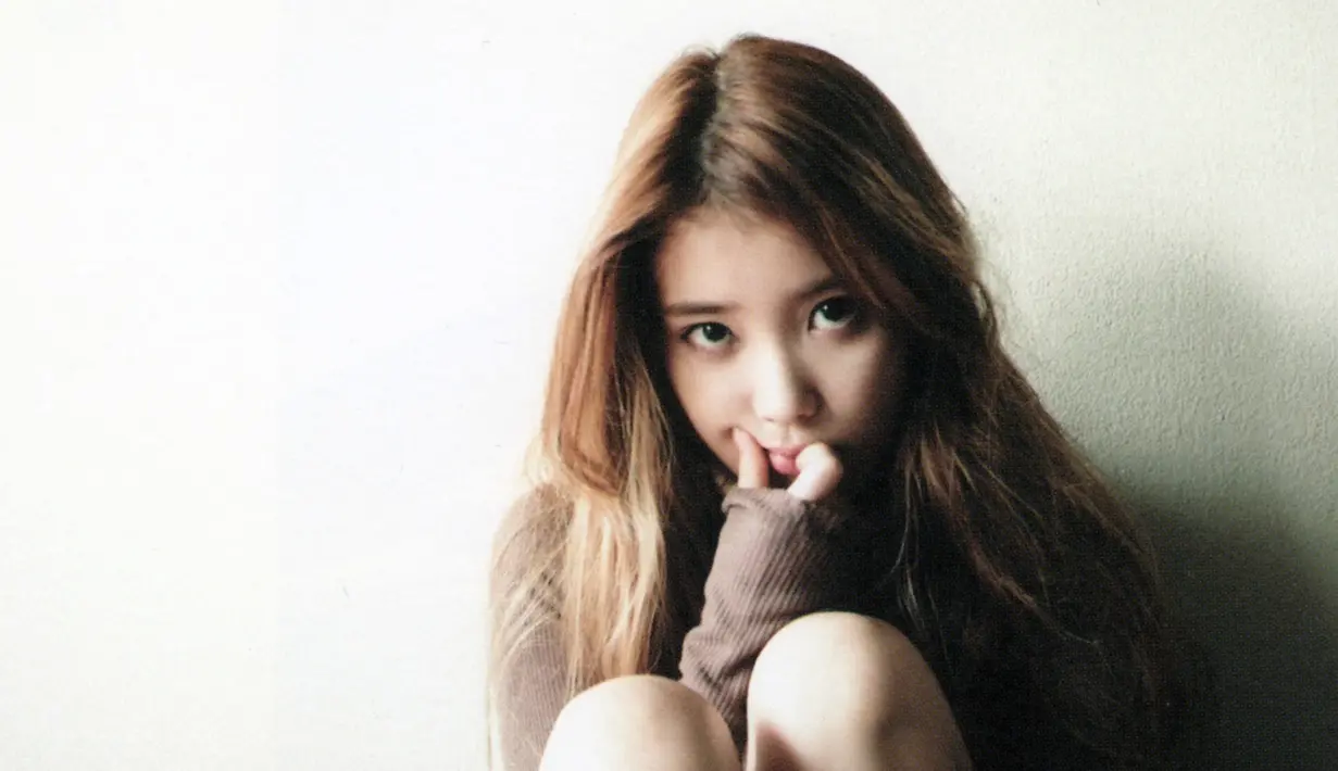 "Total ada 3 grup yang berbeda yang sedang makan di restoran itu dan IU ternyata membayar semua makan lantaran menang Daesang," tuturnya. (Foto: koreaboo.com)