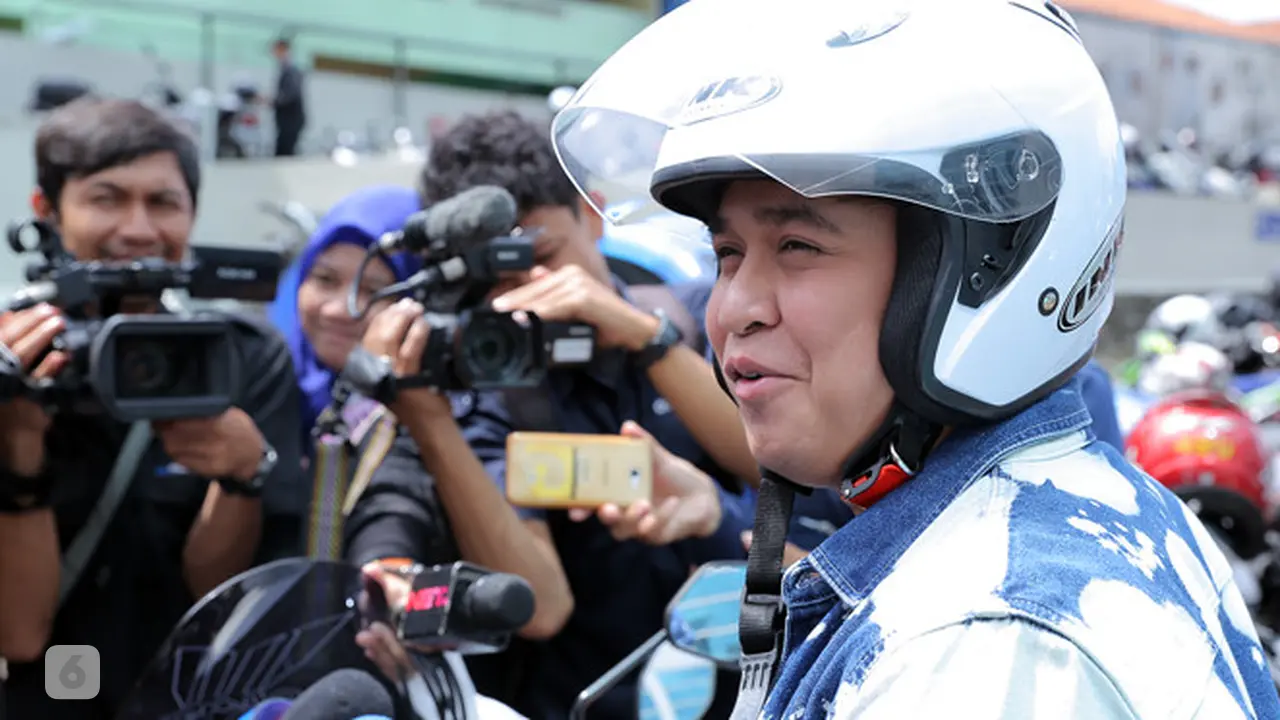 [Bintang] Billy Syahputra