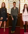 Louis Vuitton hadirkan Louis Vuitton Hotel Pop-Up untuk rayakan 130 tahun motif Monogram yang ikonik. Ada Alicia Vikander hingga Romeo Beckham. Penasaran seperti apa potretnya?