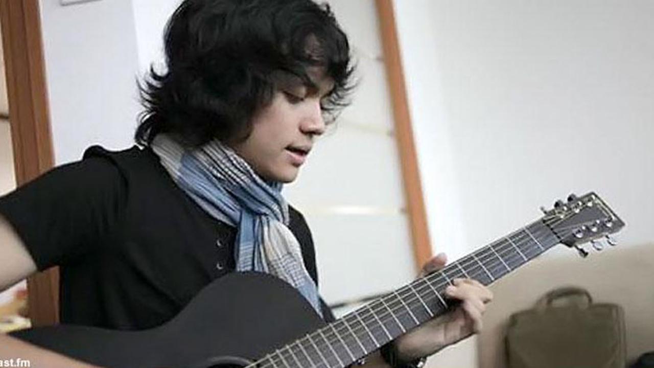 Calvin Jeremy Akui Tertarik dengan Eva Celia