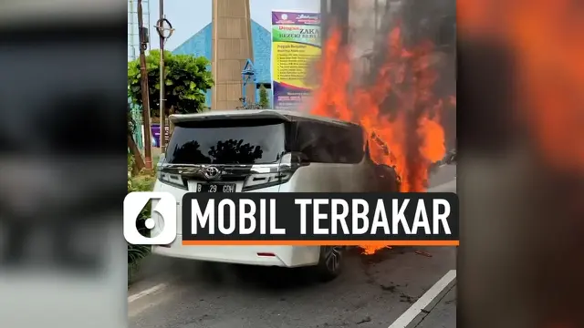 TV Mobil Terbakar